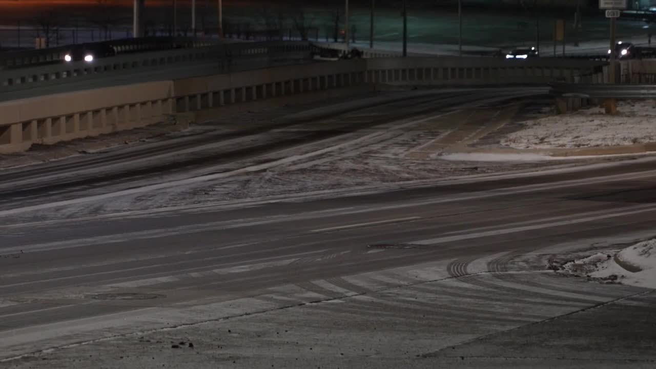 Bitter cold blast to bring dangerous wind chills to Lansing neighborhoods this week