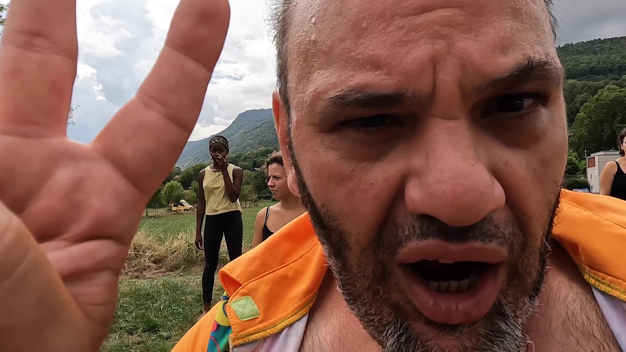 Inside Kino Pyreneus (2022)