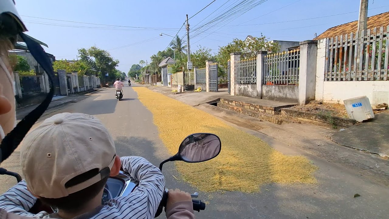 Chồng Nga 🇷🇺, Vợ Việt 🇻🇳| Ở Quê Không Ồn Ào, Náo Nhiệt, Nhưng Gì Cũng Có