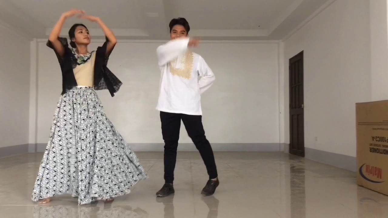 Folkdance 4/4