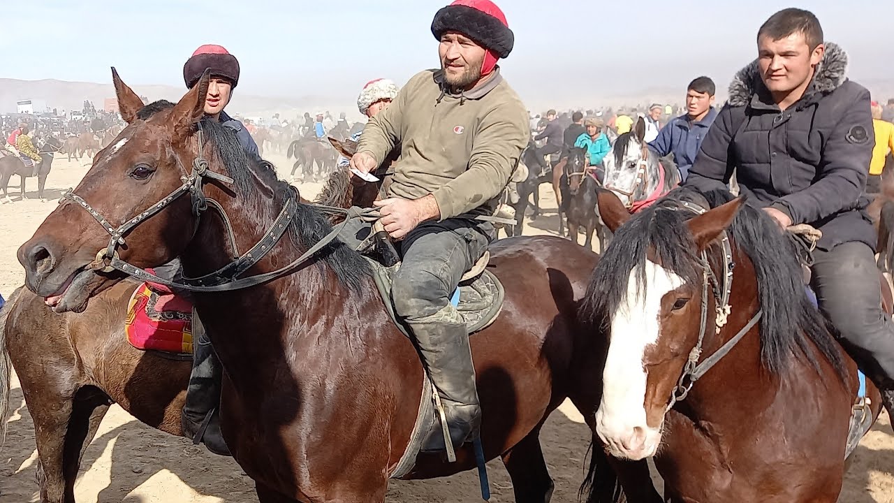 бози бузкаши дар истравшан дахияк рахимберди бо аспи хамер кисми 2