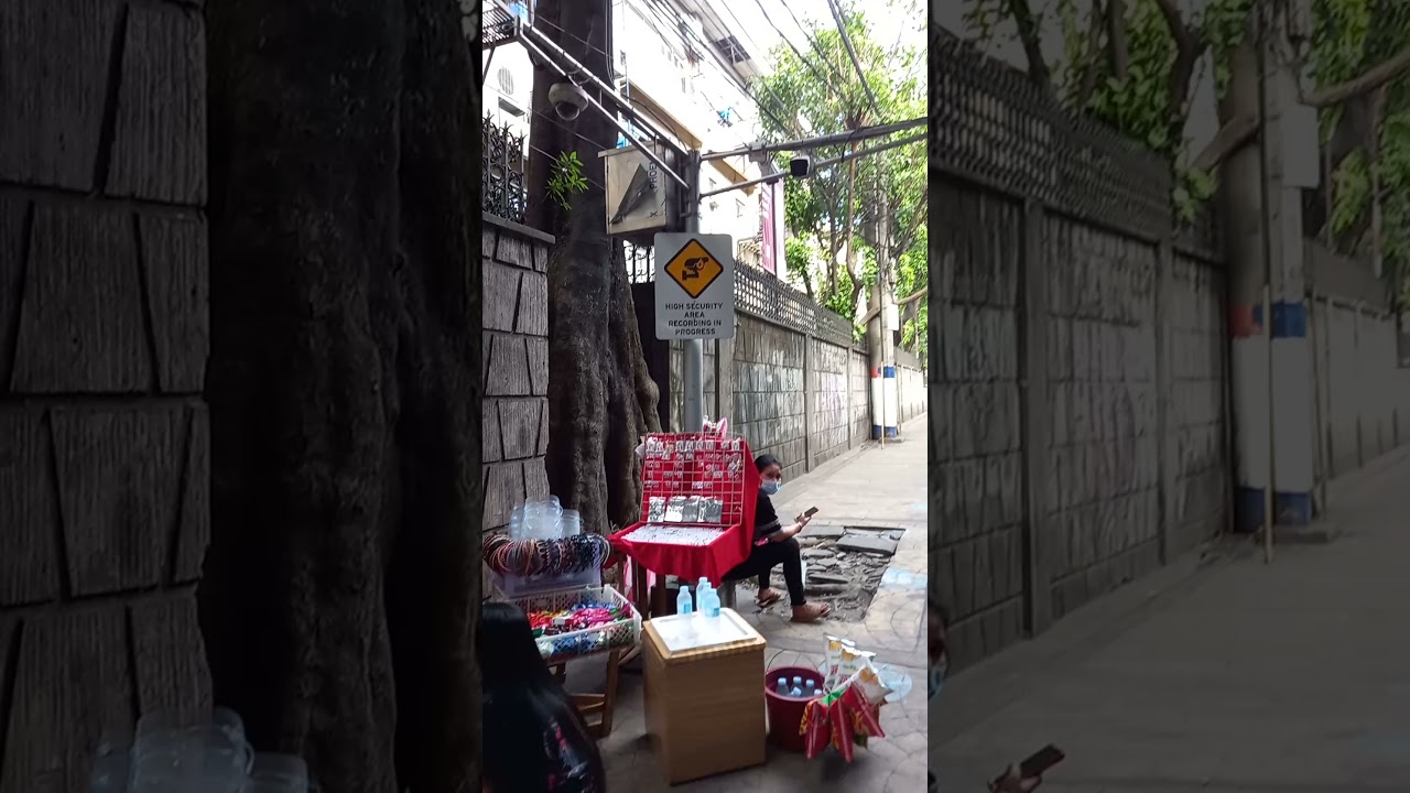 Pedro Gil- Taft Avenue (Pedro Gil LRT station stairs and sidewalk), Manila