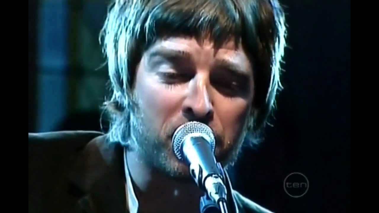 Noel Gallagher - Wonderwall (LIVE: The Chapel, Melbourne '06)