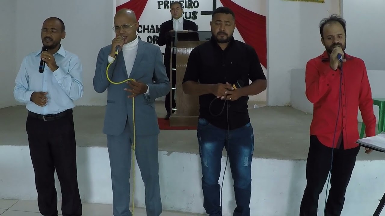NOS BRAÇOS DE DEUS (MINISTÉRIO KÂNTICOS)