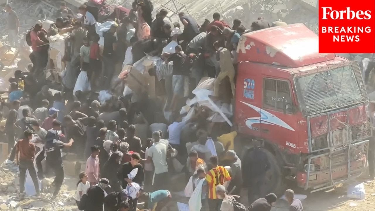Palestinians Flock To Obtain Food, Water As Aid Blockade Is Lifted During Ceasefire