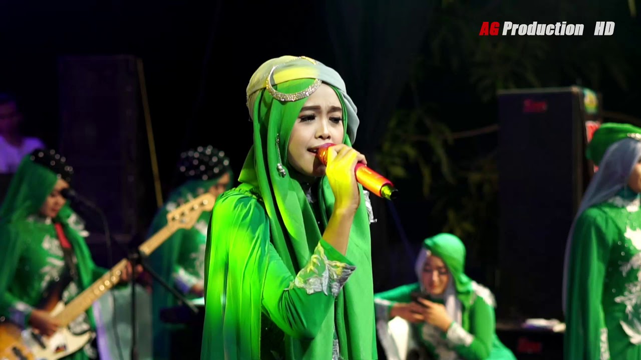 Ibu Kaulah Wanita Yang Mulia -  Mutik Nida | Munsyidaria Live Arahan Indramayu