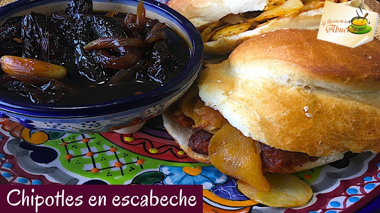 Chipotles en escabeche para cemitas poblanas  🌶