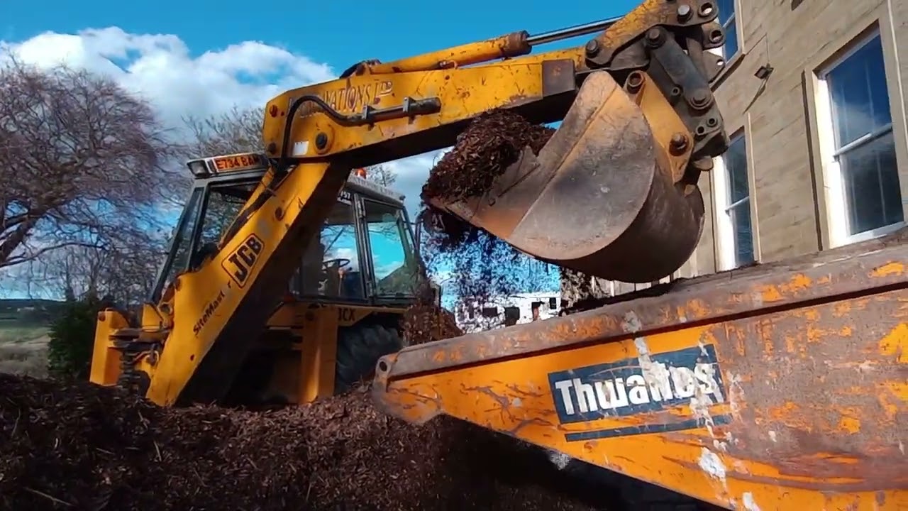 All Worked Up! - JCB 803 Plus at Work.