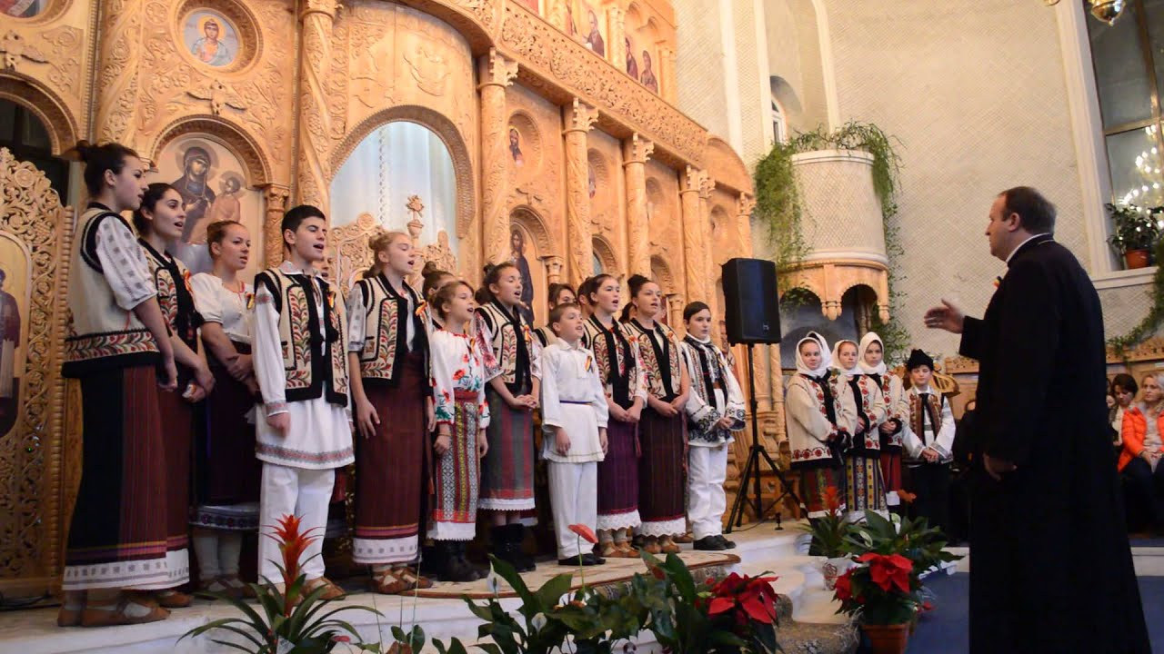 Grupul Florile din Cucuieți - dirijor PC Pr  Irinel Cernat