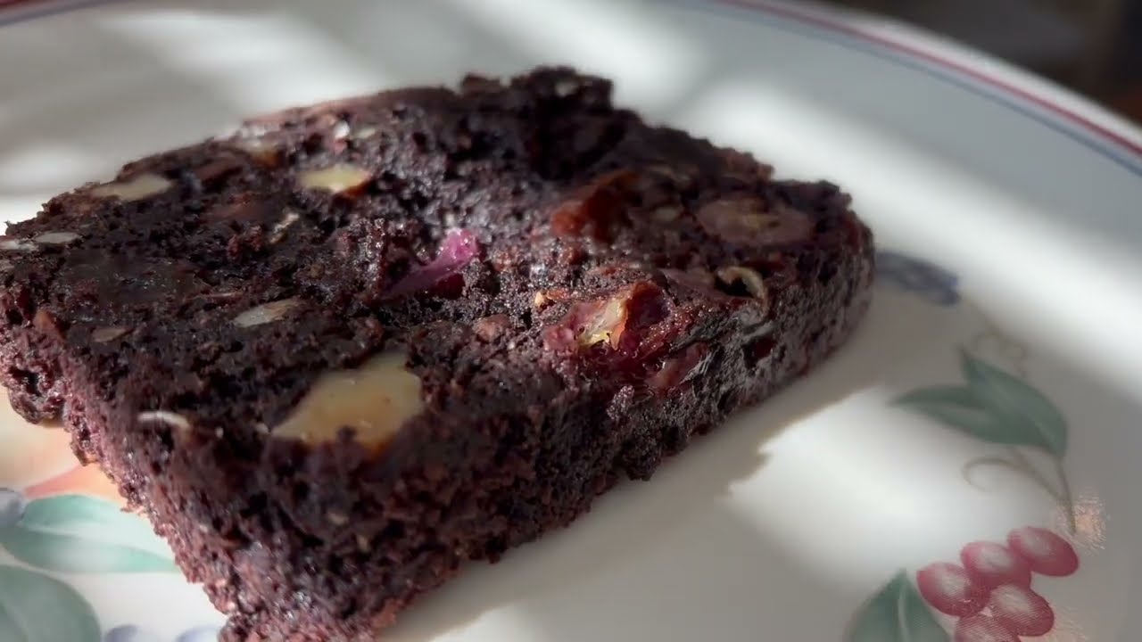 Brownie con Avena, Nueces, Semillas, Frutas y Coco Nutritivo para Merendar