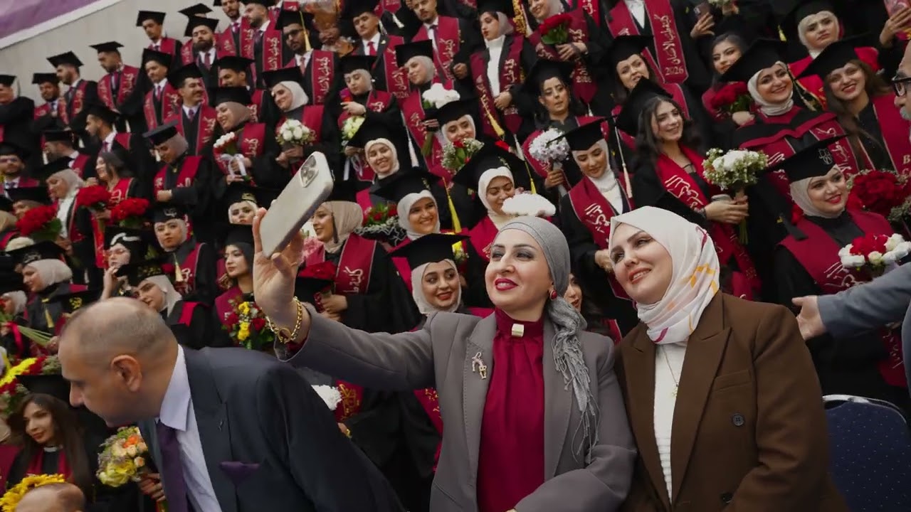 تخرج دفعة جديدة مـن طلبة كلية طب الاسنان 🎓