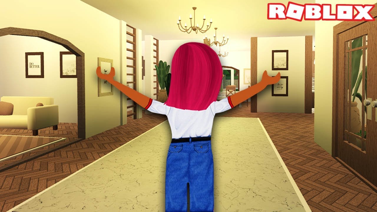 TOUR OF MY NEW BLOXBURG FAMILY HOUSE 🏡 | Roblox