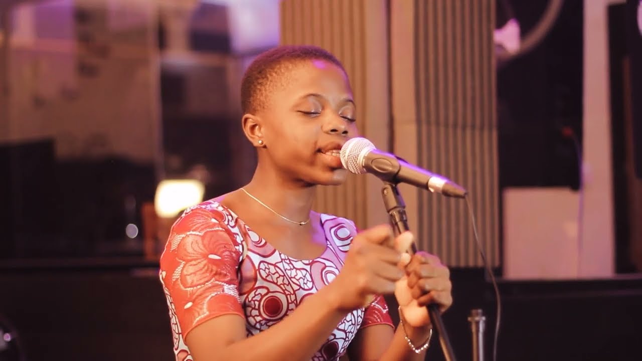 MERVEILLE  EWE WORSHIP 3 (adoration Ewe)
