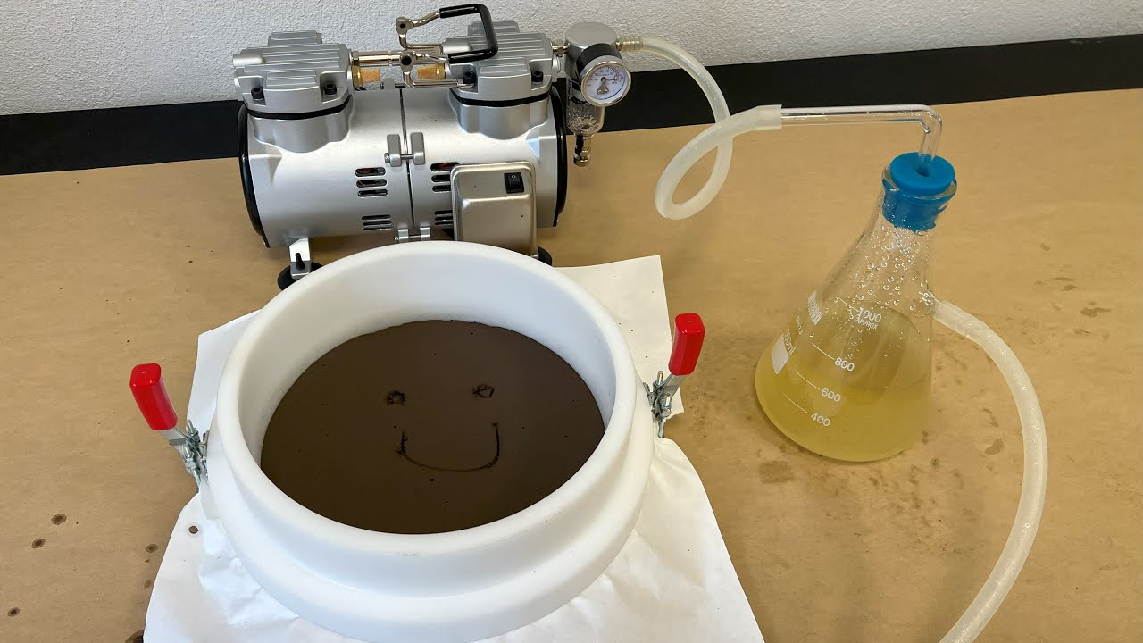 Laboratory Vacuum Filter System – Setup and Operation Demonstration