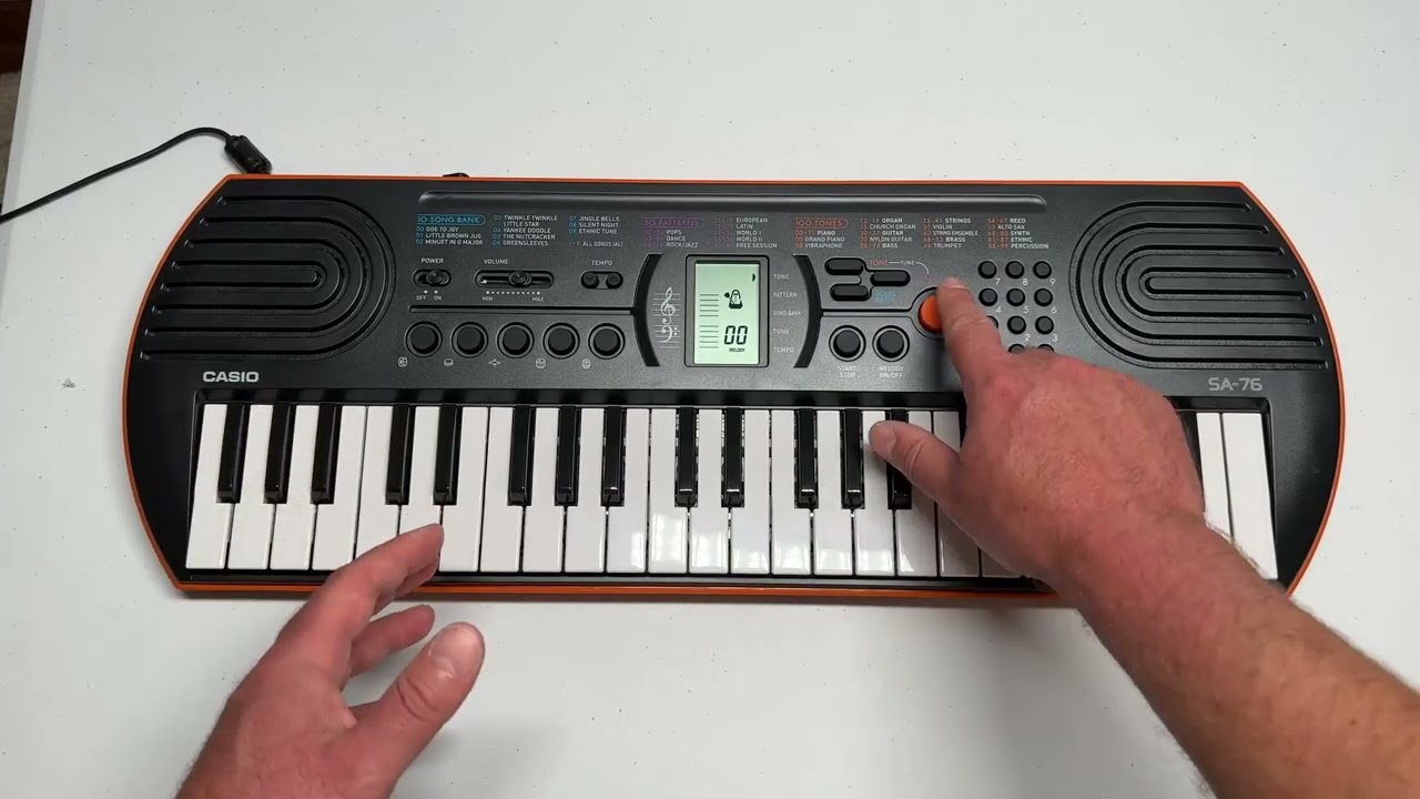 Что нужно знать об этой мини-клавиатуре Casio SA 76 с 44 клавишами