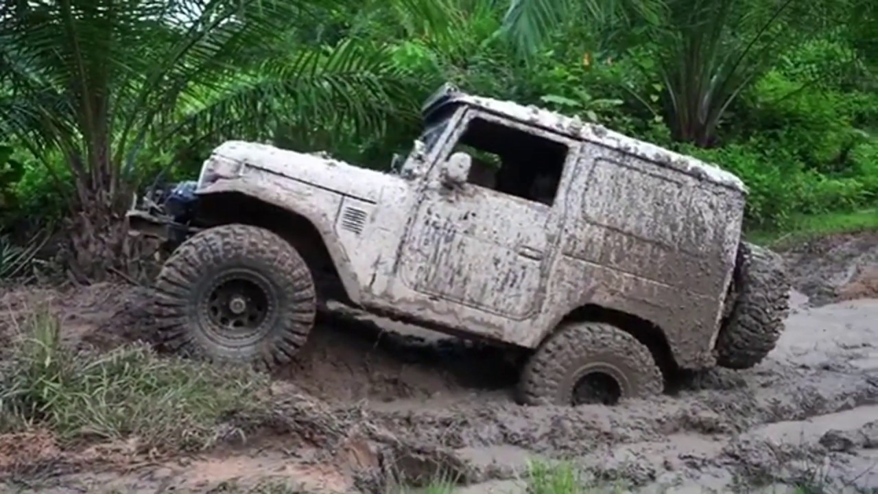 Toyota Land Cruiser FJ40 Hardtop Offroad