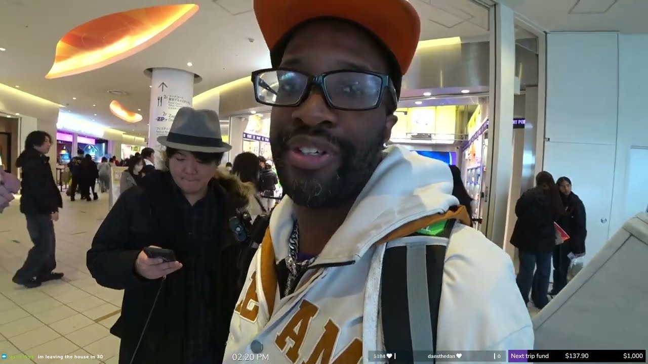 IRL Tokyo, Japan 🇯🇵 - Lamario takes over the stream