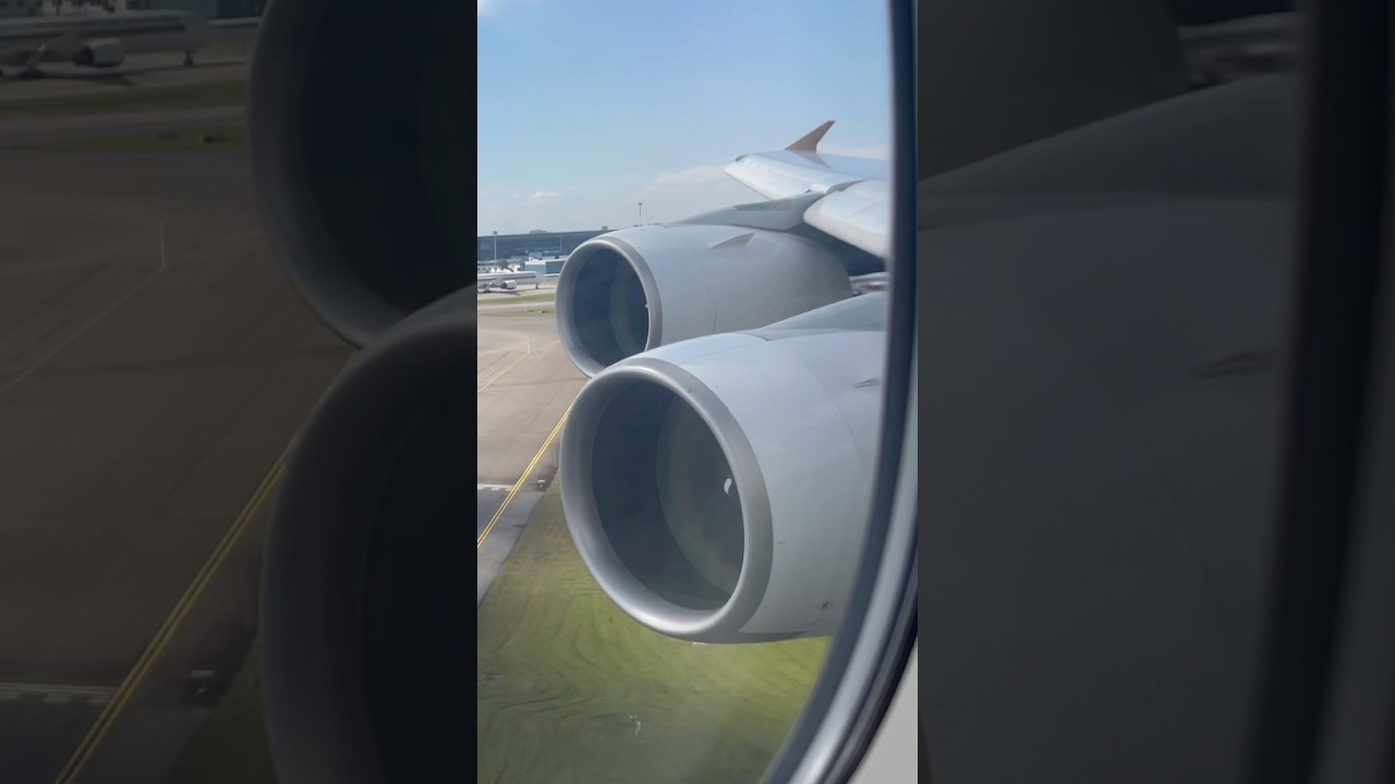 A380 Landing Singapore #aviation #a380 #etihad #landing #airport #airplane #singapore