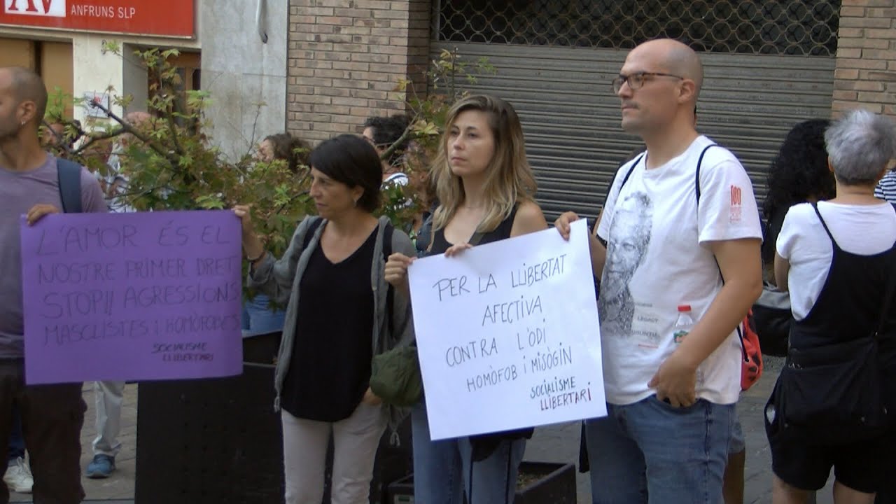 Sant Hipòlit es mobilitza contra l'agressió masclista que van patir dues veïnes del poble