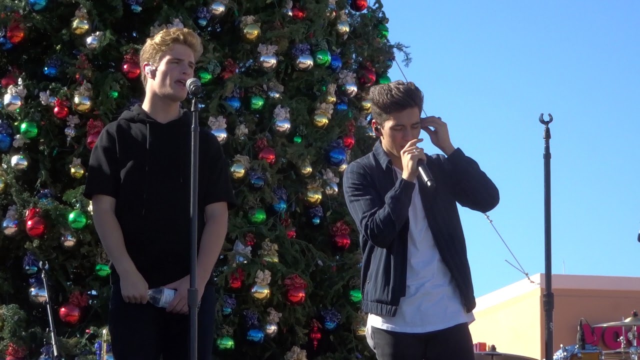 Sergio Calderon, In Real Life & Michael Conor Soundcheck - In Real Life - Outlets at Anthem 11-18-17