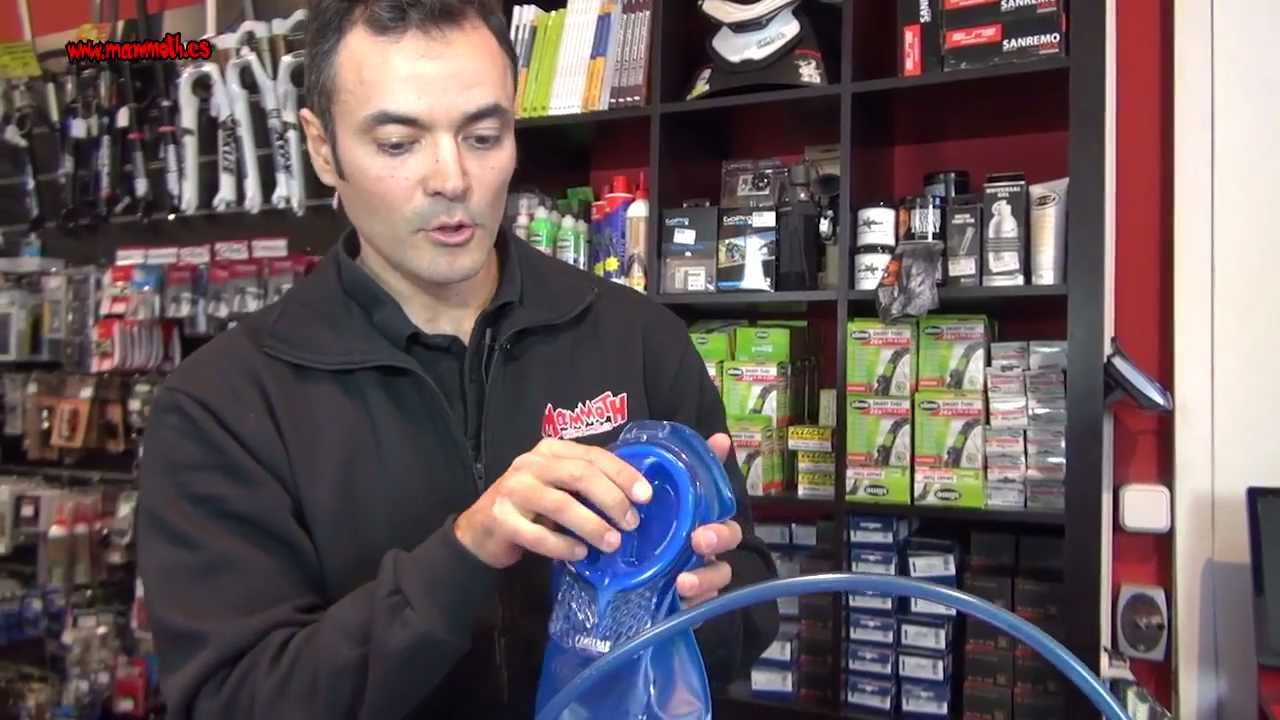 Bolsa Camelbak Antidote, Kit de limpieza y consejos hidratación.