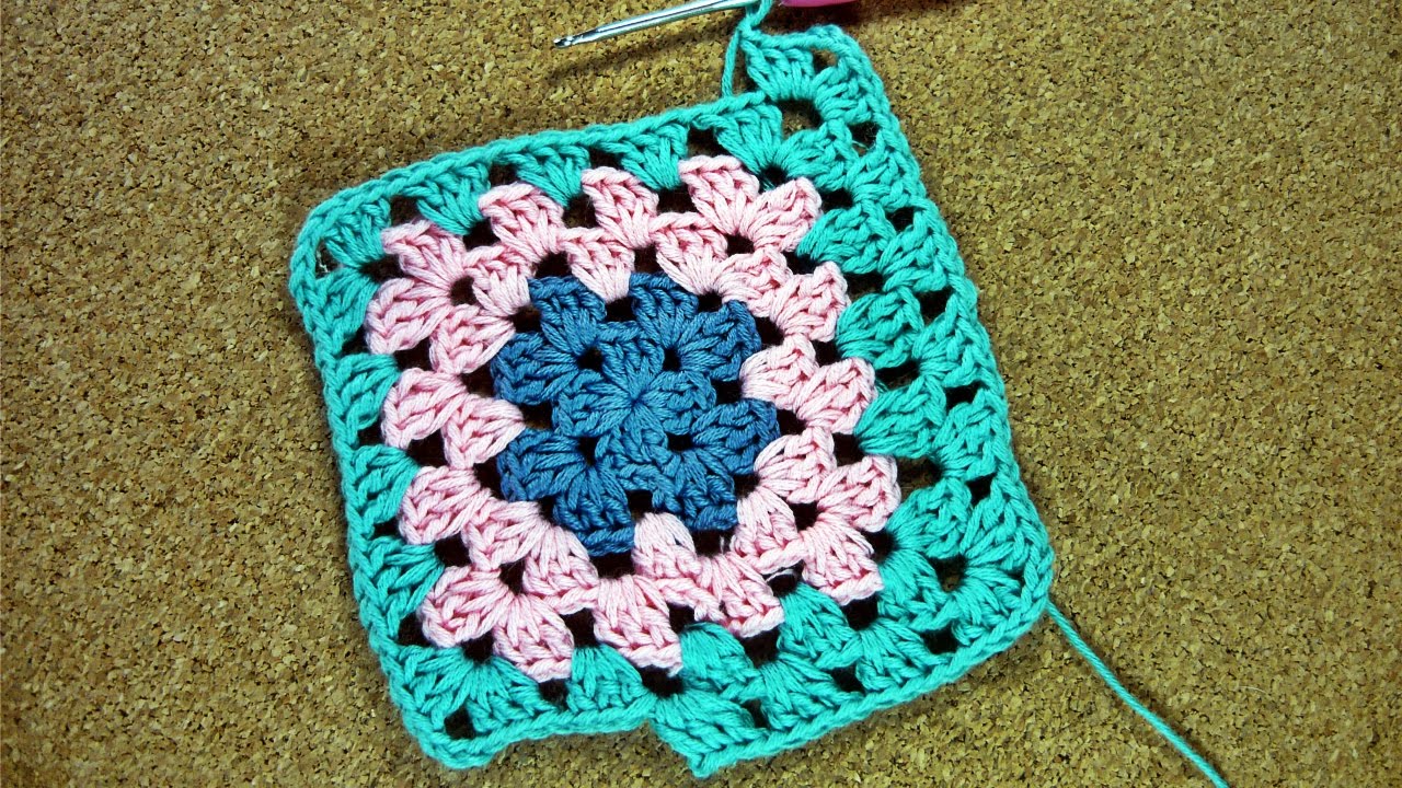 Jak zrobić słupki i czym jest Granny Stitch oraz Granny Square? [#3] Kurs Szydełkowania