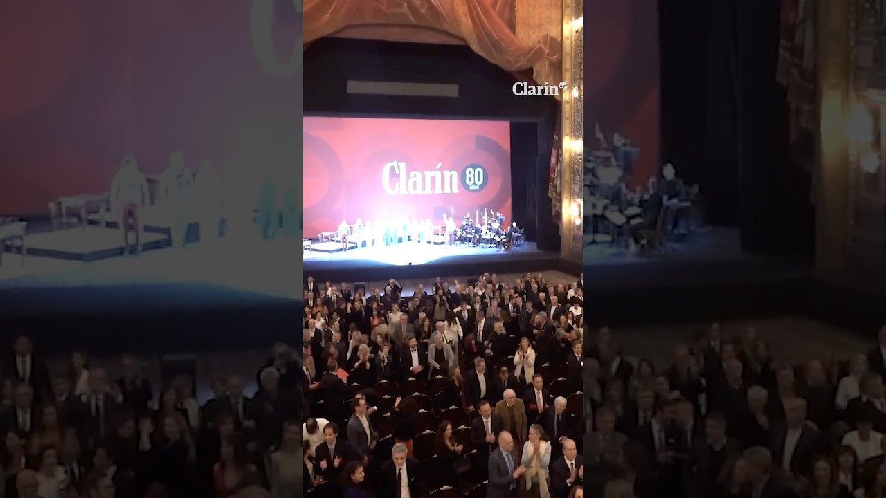 As&iacute; fue la celebraci&oacute;n de los 80 a&ntilde;os de Clar&iacute;n en el Teatro Col&oacute;n