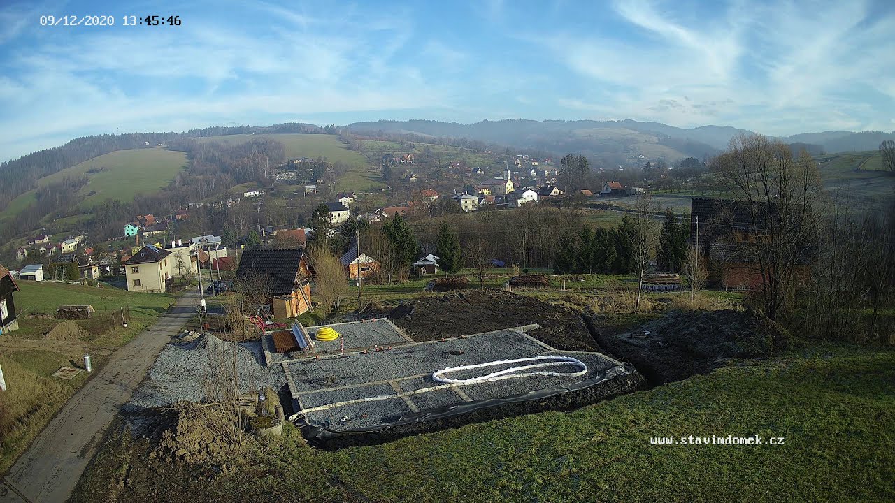 StavimDomek.cz - timelapse 06 - Zavážení drenáže základu