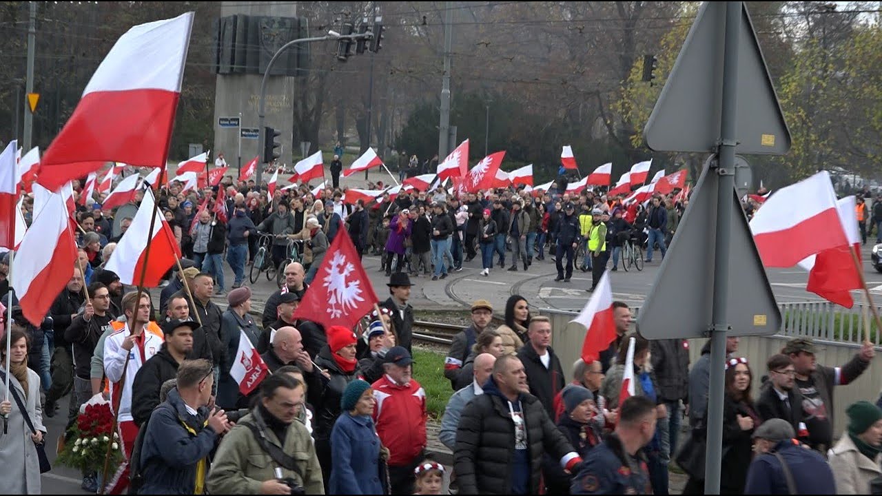 Ulicami Poznania przeszedł dziś pierwszy marsz niepodległości. Jak przebiegał?