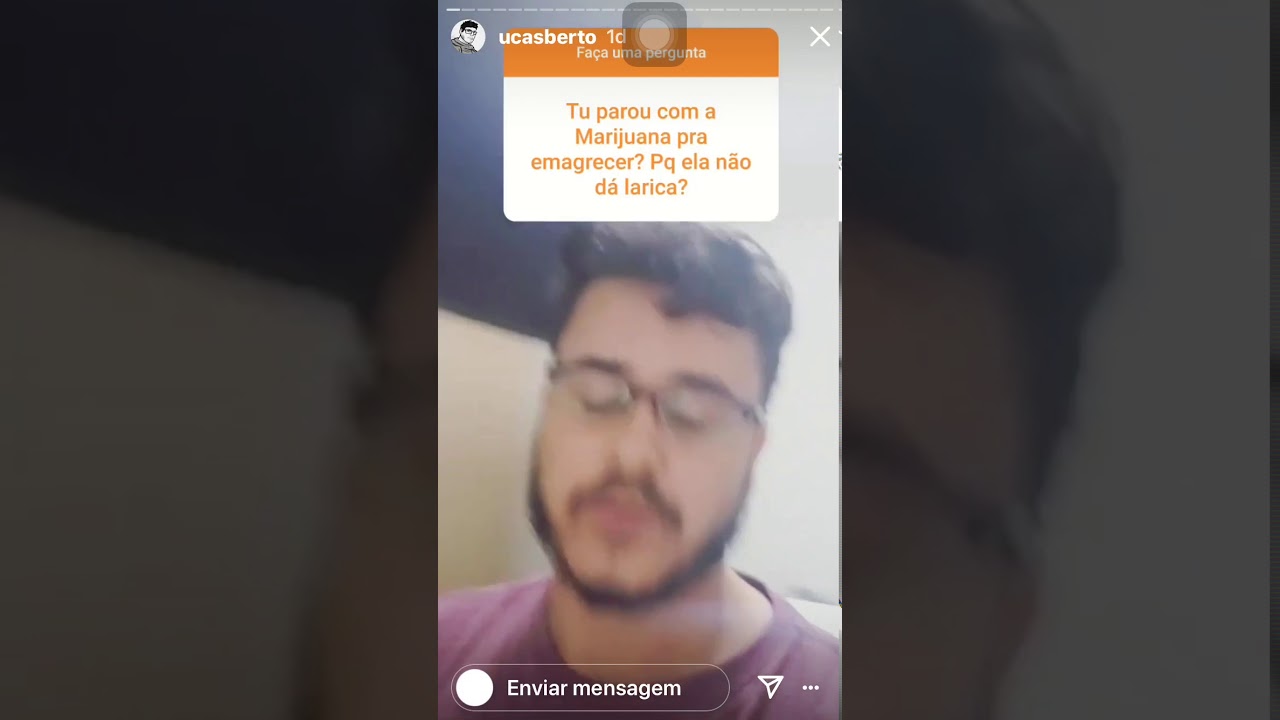 Lucas A.R.T respondendo algumas perguntas “ótimas” dos incritos