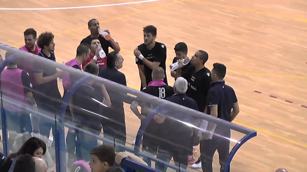 Acqua e Sapone-Kaos, Stagione 2015-16, Highlights playoff gara1