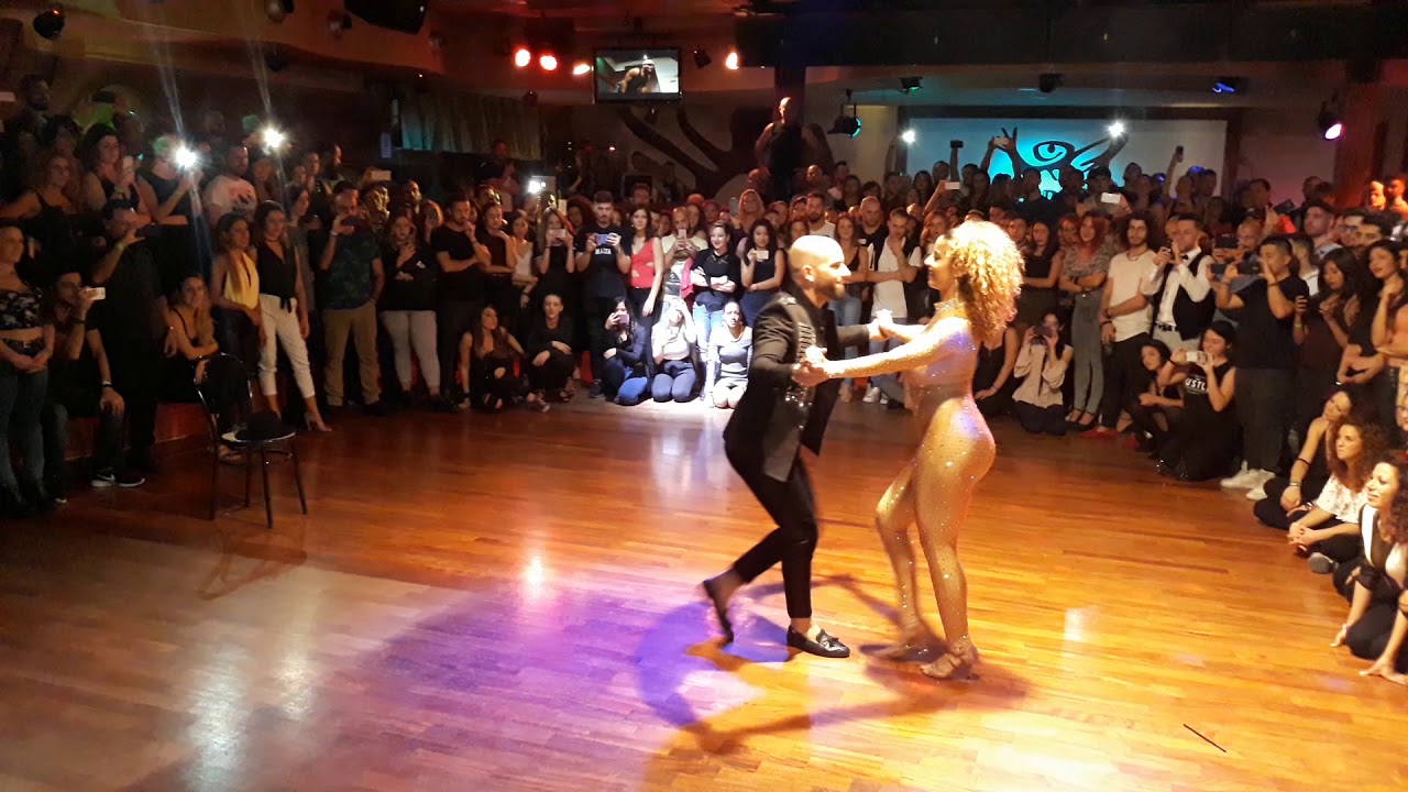 Ataca & Alemana  Barrio Latino