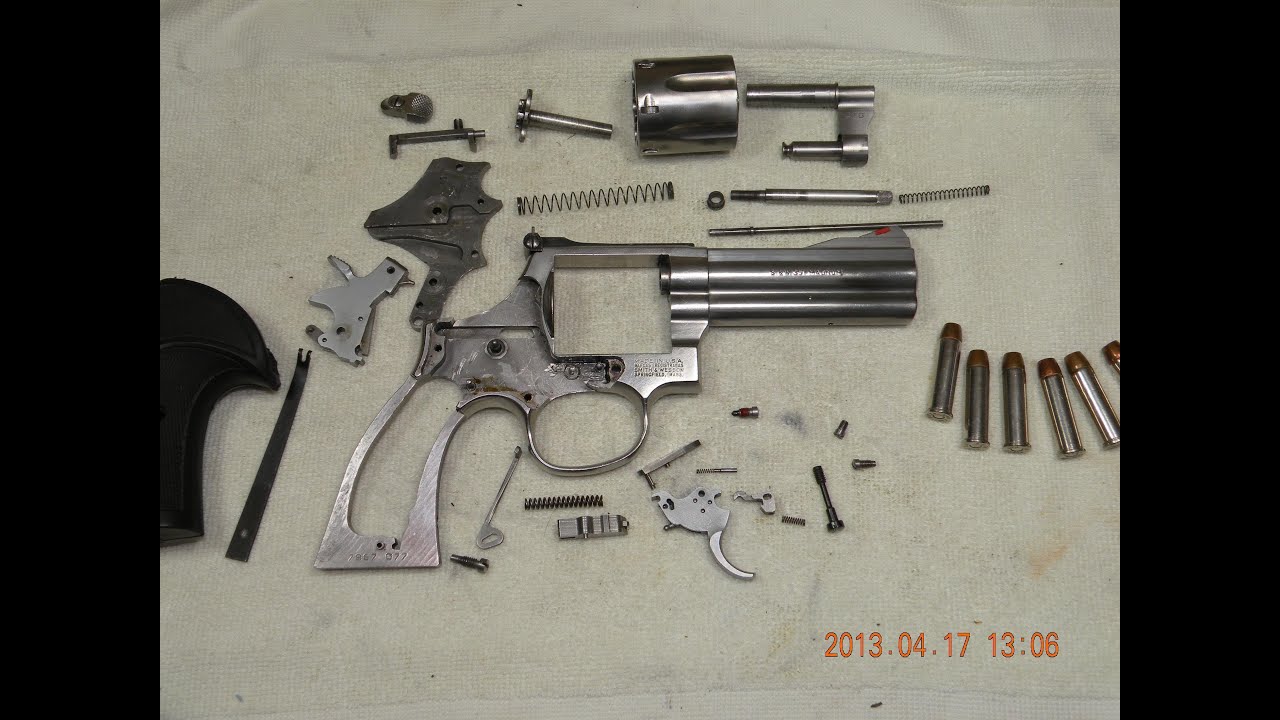 Revólver Smith & Wesson 686 - Desarme Completo y Funcionamiento Interno