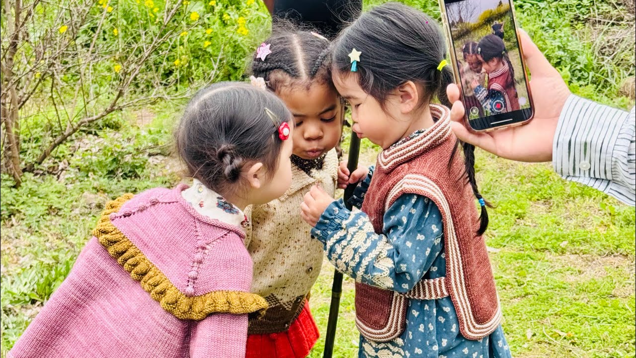 The kids learn how to cook bamboo rice from scratch in countryside. A day in countryside