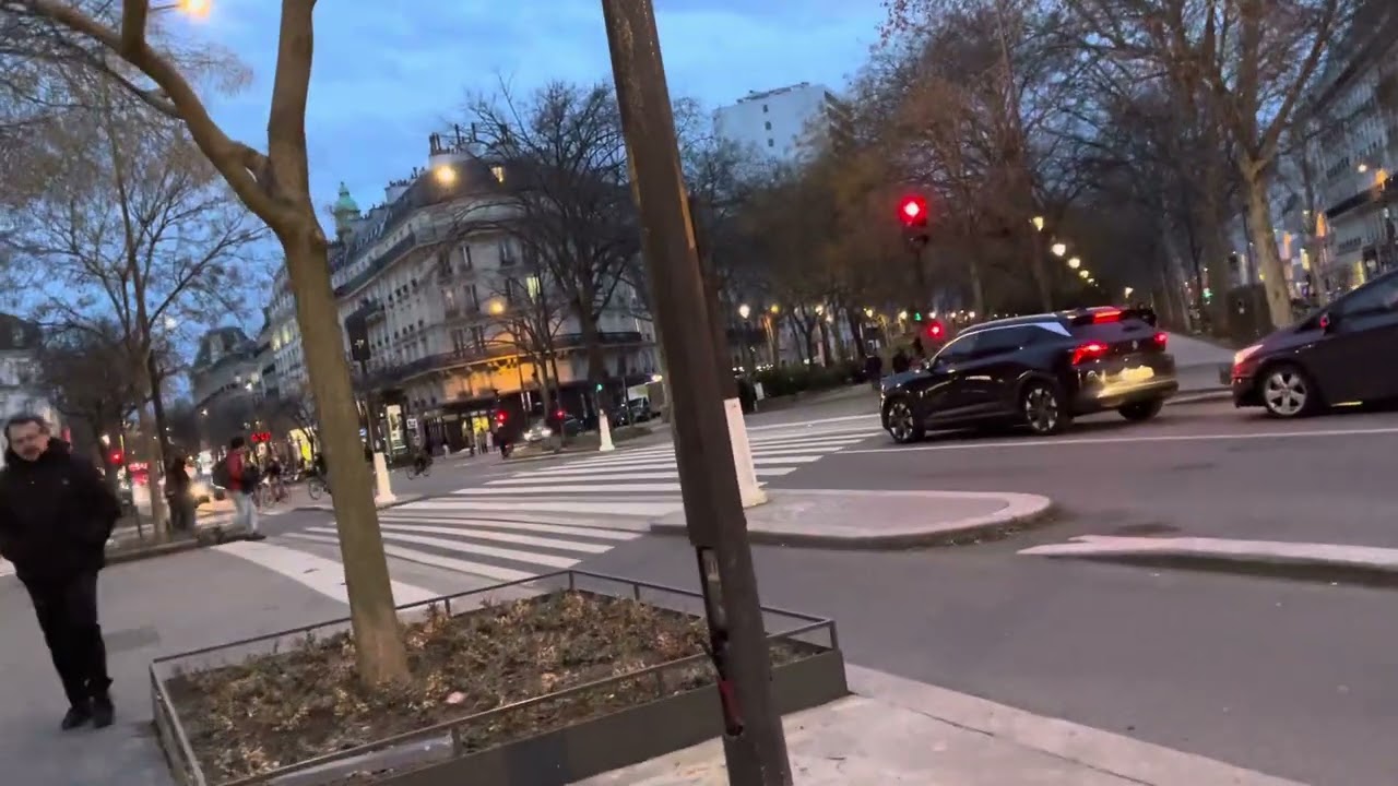 #france #🇫🇷 #paris #parisdiaries #Beautiful Paris Night Walk
