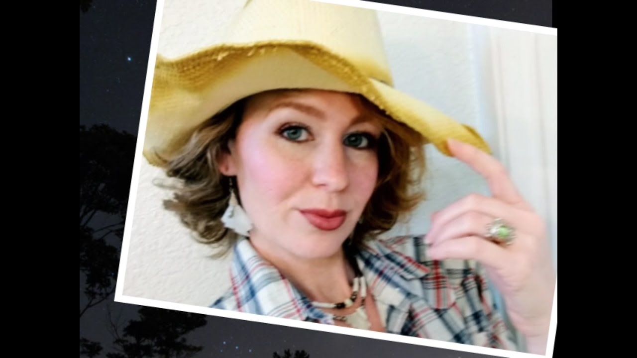 My Country Girl's Makeup Tutorial/Using brown tones/Ombre Pouty Lips/How to Make Eyes Look Bigger