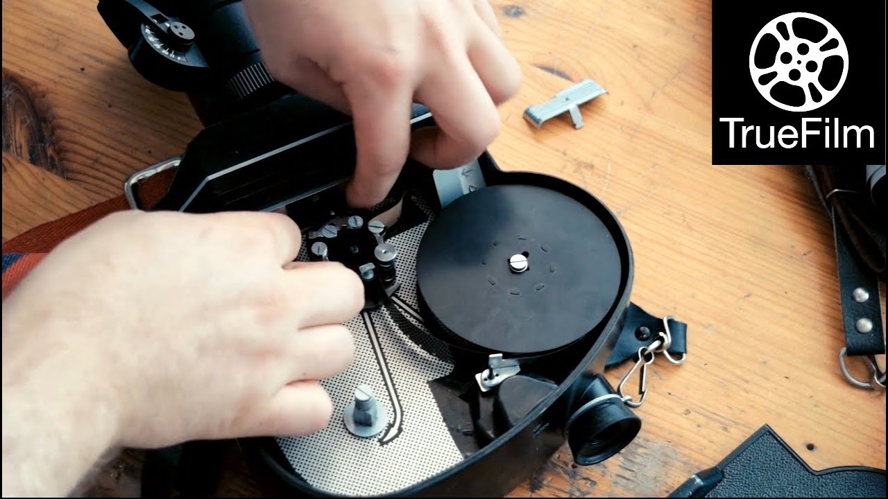 How To Load The Krasnogorsk-3 16mm/S16mm Camera - Loop Formers Removed