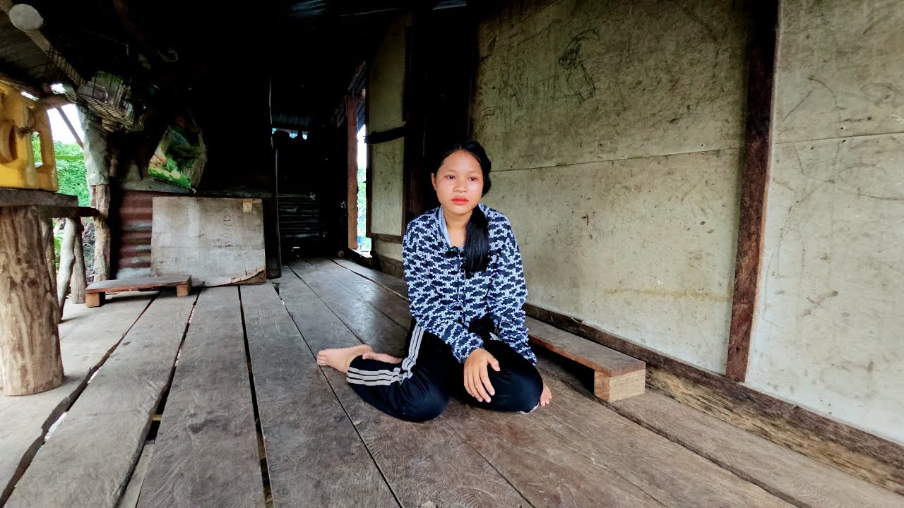 สาวน้อย กำพร้าแม่ อดมื้อกินมื้อ อายุแค่ 13 ปี 30 สิงหาคม ค.ศ. 2023
