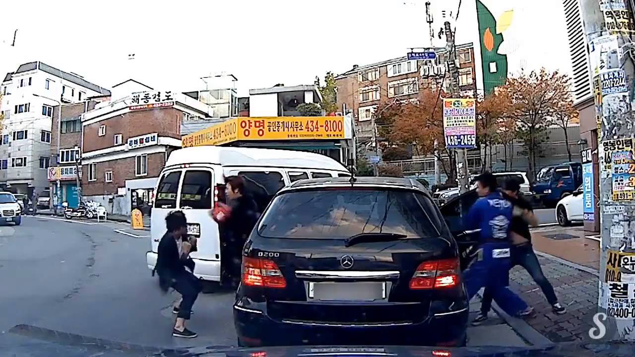 Crazy Korean mafia --- WATCH TILL THE END