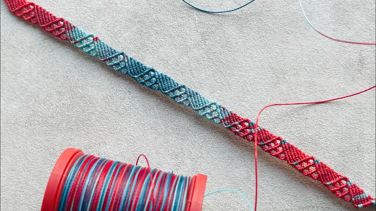 【小卫DIY】镂空水波纹手链·简单又好看的编织手绳，编织方法一学就会，赶紧跟视频一起来DIY吧