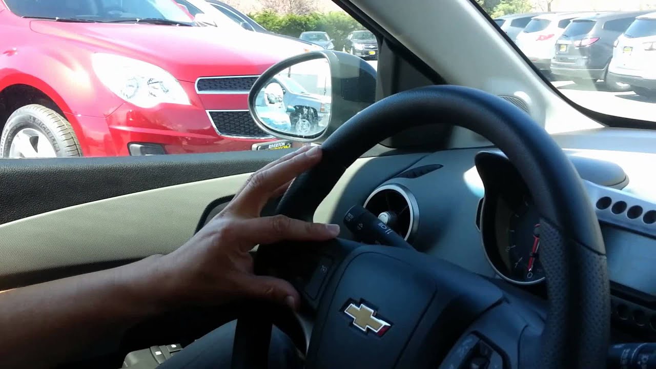2013 Chevy Sonic Espanol Spanish Walkaround - Nelson Smith - Riverton Chevrolet