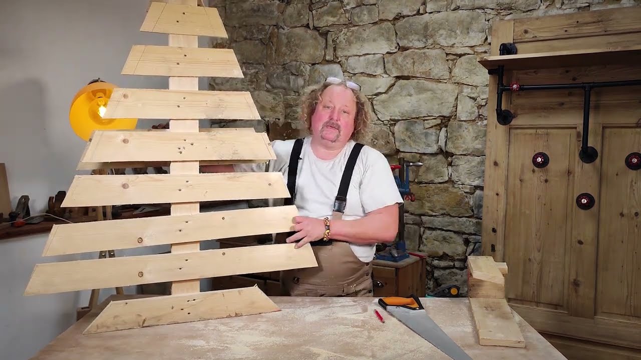 V&aacute;nočn&iacute; dekoračn&iacute; stromek z palety