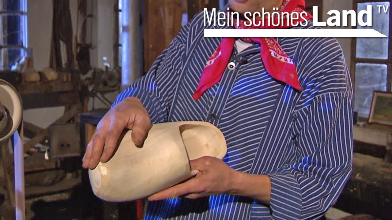 Holzschuhmacher - Vom Holzklotz zum Holzschuh!