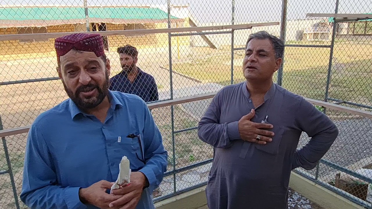 ustad meer sadiq aur meer asif golemar k karachi chaimpion aur record holder kabootaro ka shoq
