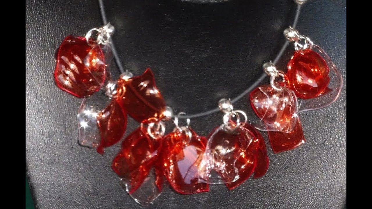 special video di maggio (parure in plastica riciclata) Special May video (recycled plastics)