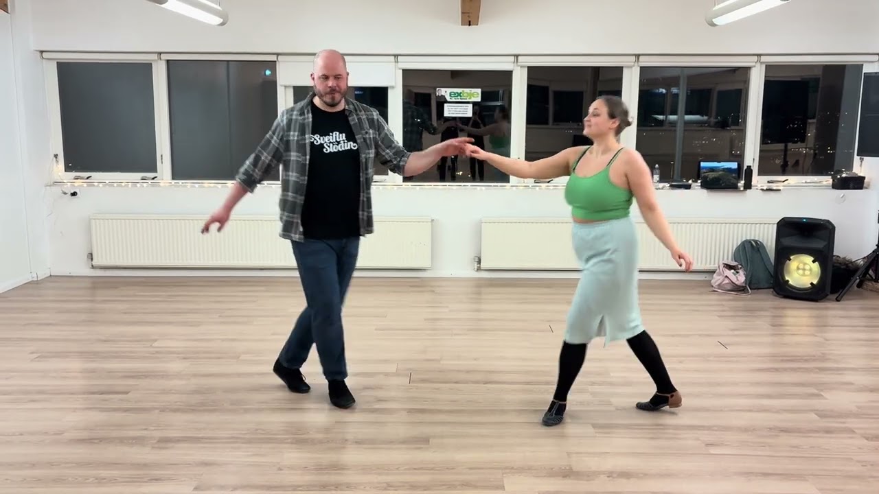 Lindy hop 1 - tími 2 (recap)