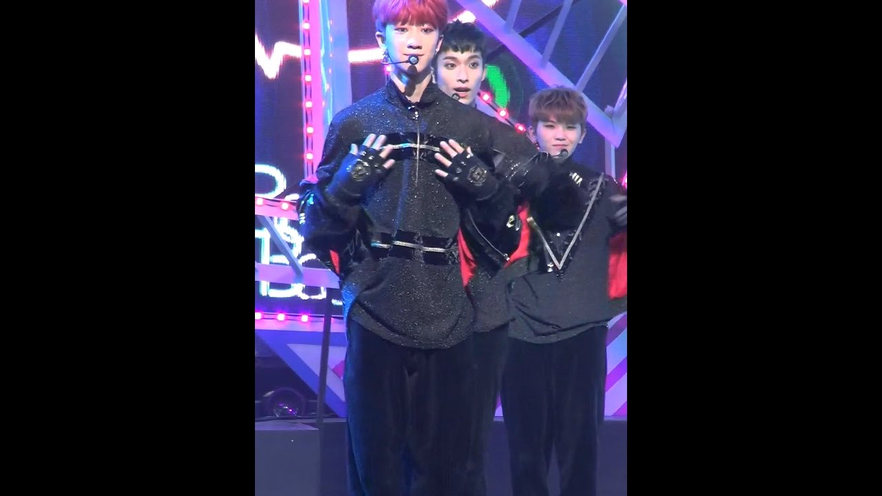 [MPD직캠] 세븐틴 디에잇 직캠 붐붐 BOOMBOOM Seventeen The 8 Fancam @엠카운트다운_161215