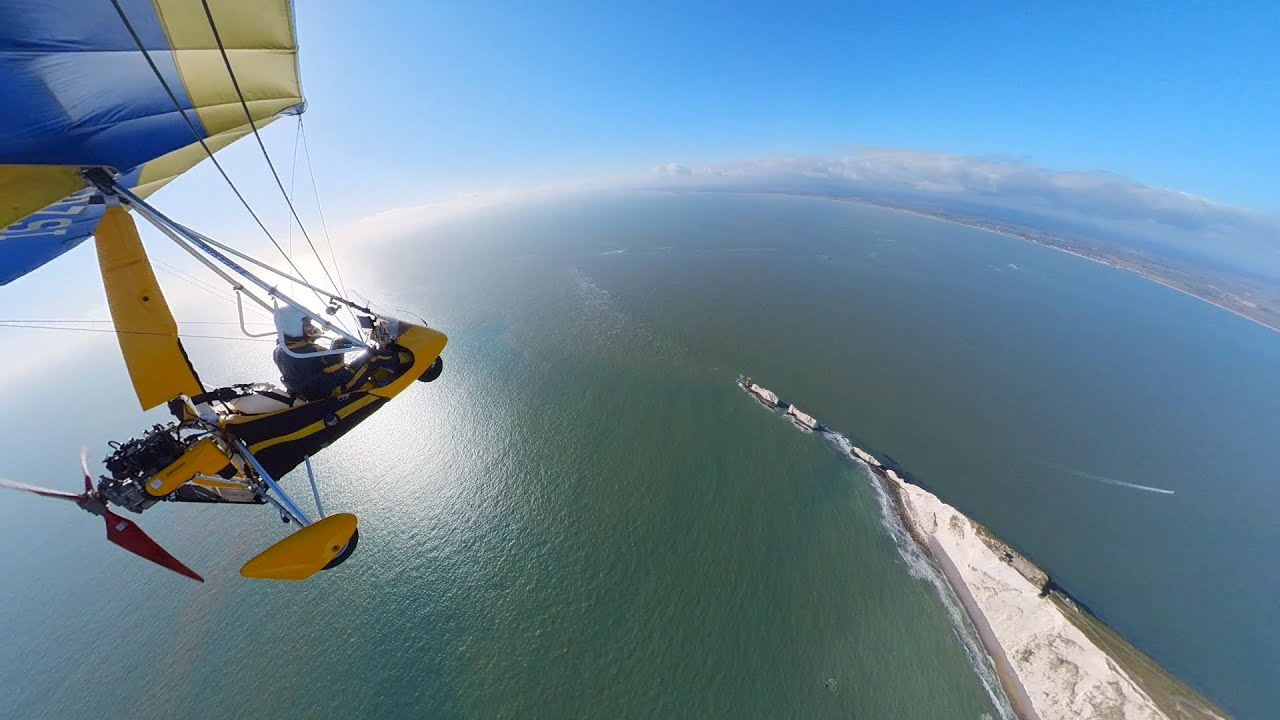 Isle of Wight, Microlight Flight from Sandown across the Needles in a Quantium 582 with a 360 camera