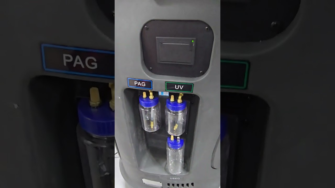 AC recovery machine Robinson AC330 CAR Cooling system service filling Freion Air conditioner Garag