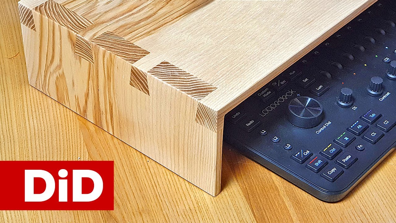 965. Drewniane, jesionowe podstawki pod monitor i laptopa